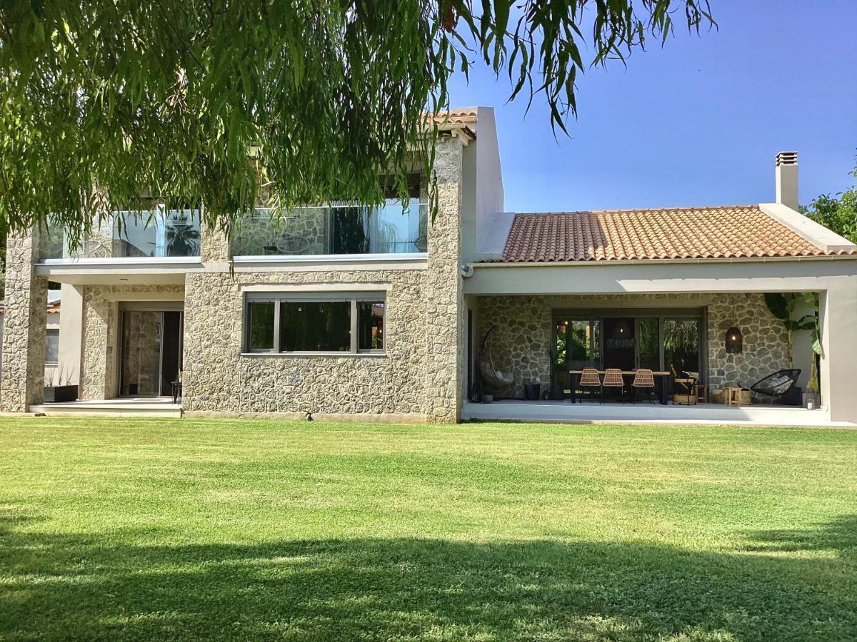 Villa Tartaya Dassia  Luaran gambar